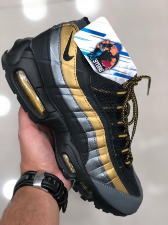 air max 95 preto e dourado