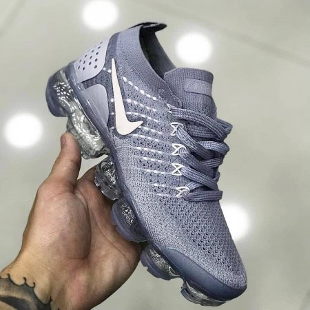 nike vapormax 37